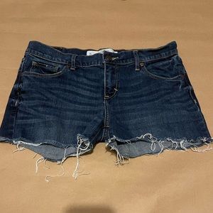 ABERCROMBIE & FITCH JEAN SHORTS